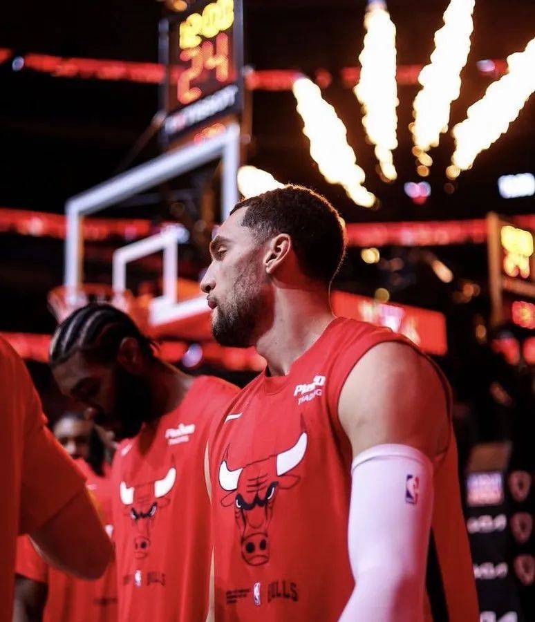 公牛队惨败后更衣室爆发冲突，主帅回应，密码作为所以影响.