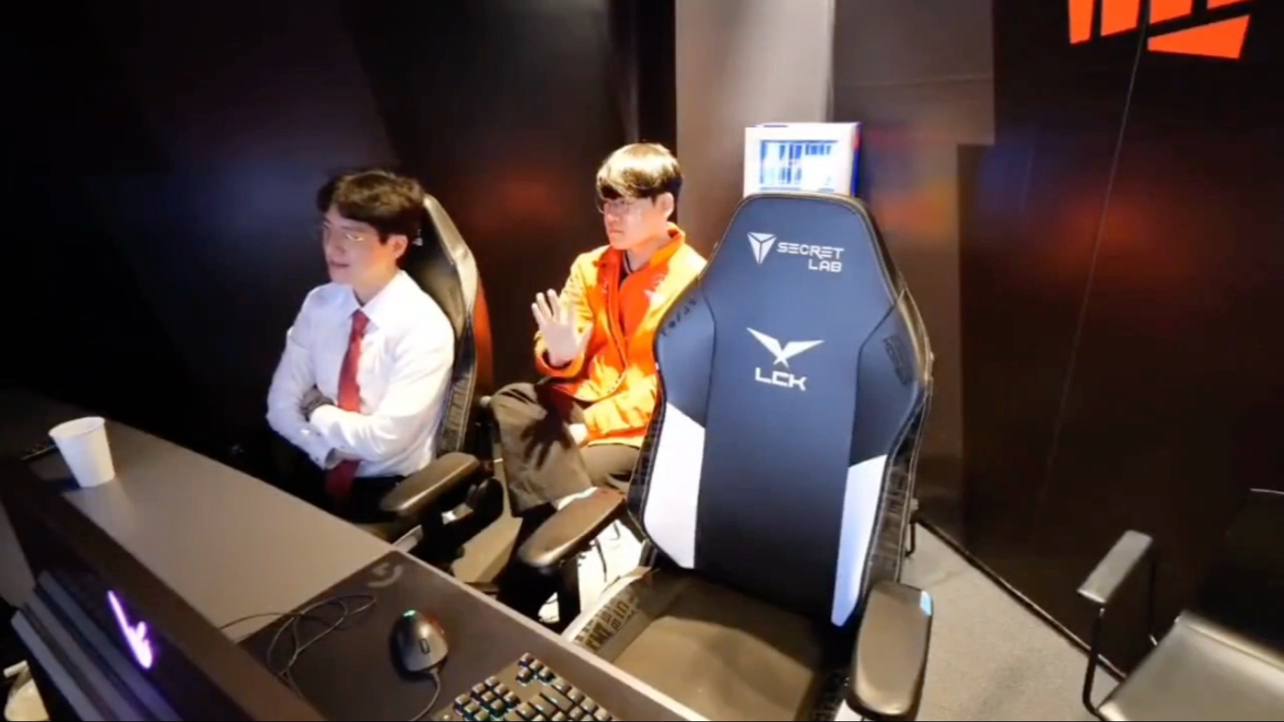 爱游戏体育APPFaker连续二十场比赛得分超过最后时刻胜出，法国队不断突破！