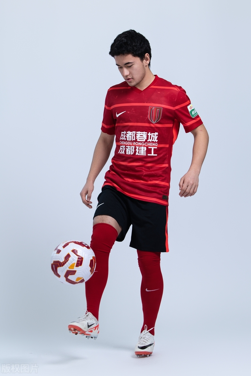 关于赛后成都蓉城备战欧冠;造点机会细节曝光;管理层满意;医务组通报恢复的信息 关于赛后成都蓉城备战欧冠;造点机会细节曝光;管理层满意;医务组通报恢复的信息